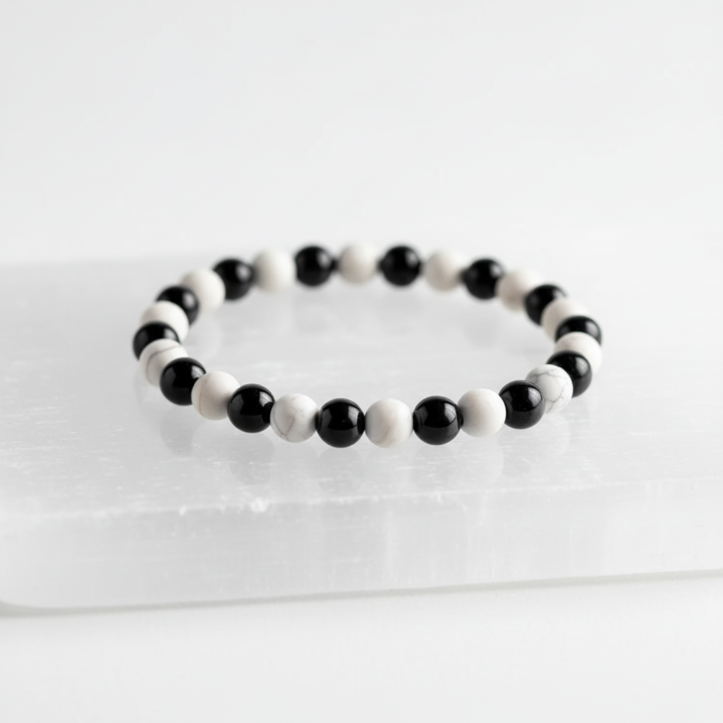Black Onyx and White Howlite bracelet - product shot