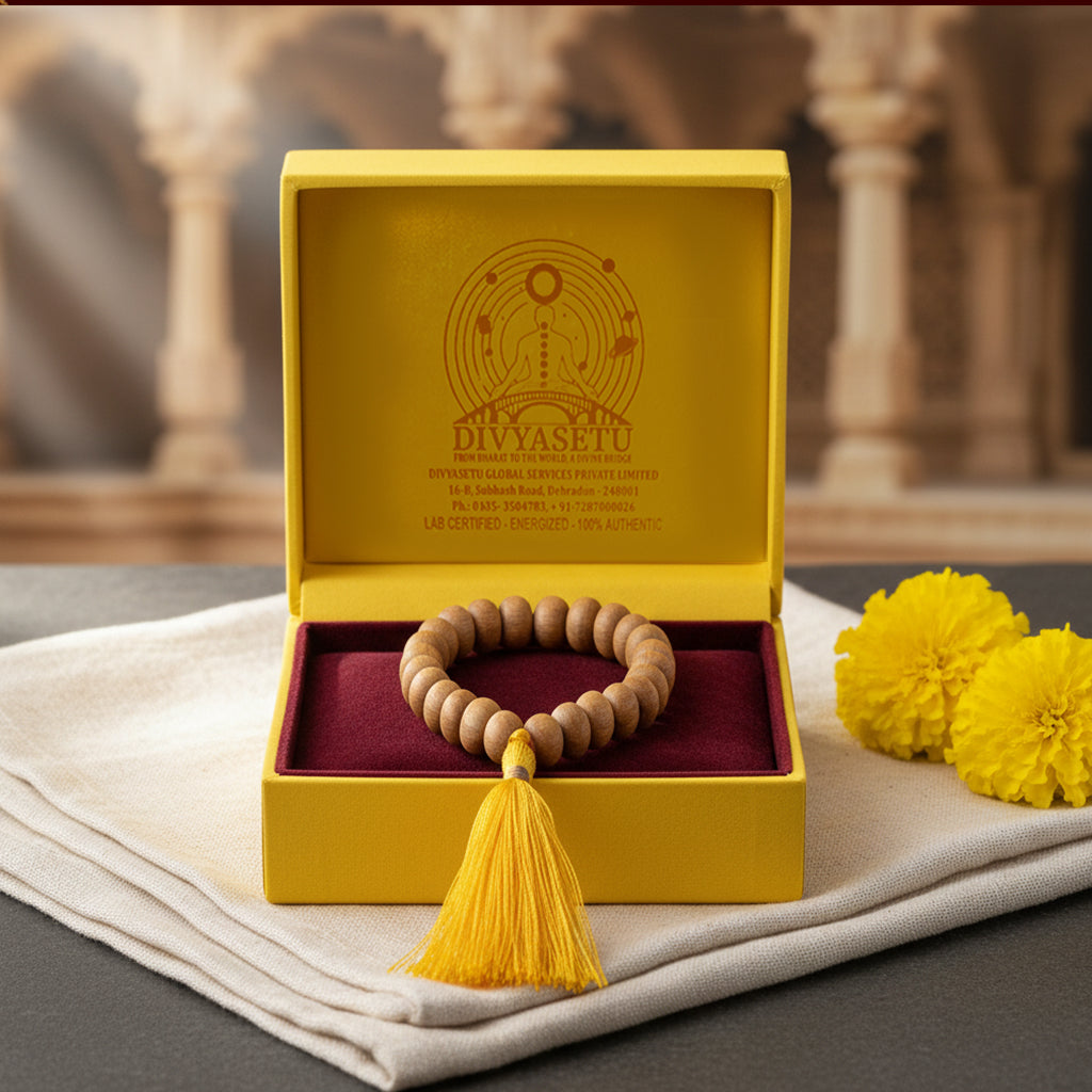 Chandan Sumrani Lastik Bracelet